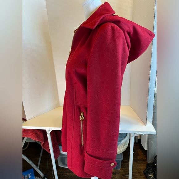 Michael Kors Red Wool Coat with Hood size 6P - Picture 3 of 14